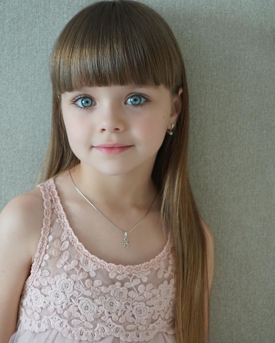 6-Year-Old Russian With Beautiful Blue Eyes Is Voted The Most Beautiful Girl In The World